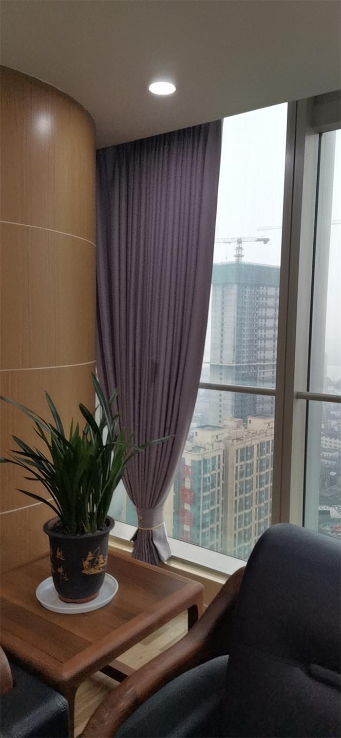 宜君家居百葉簾,宜君家居電動(dòng)窗簾,宜君家居臺(tái)布、椅套,湖南宜君家居有限公司